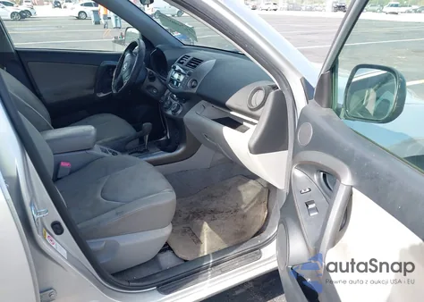 2010 Toyota Rav4 z USA, uszkodzony, nr VIN JTMKF4DV2A5028343